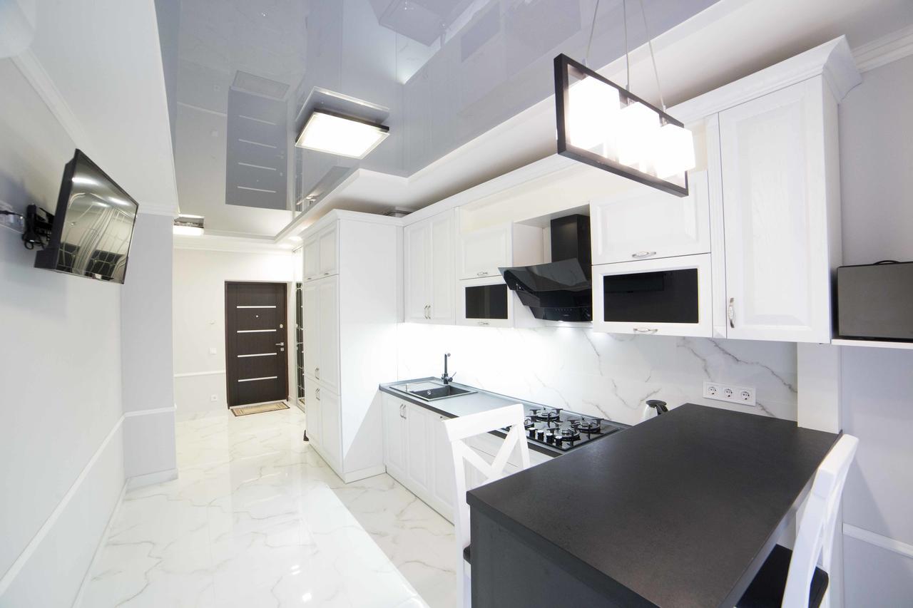 Leogrand Apartments On Kulisha 36 Lviv Exterior foto